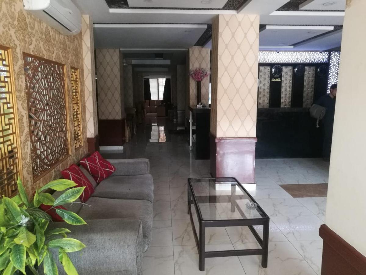 Hotel Burj Al Hateem Rawalpindi Bagian luar foto