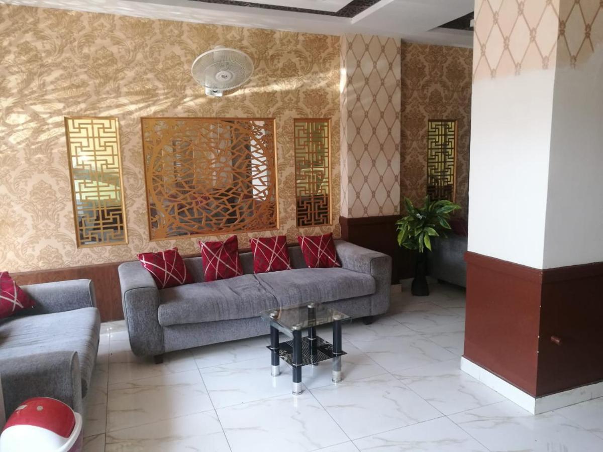 Hotel Burj Al Hateem Rawalpindi Bagian luar foto